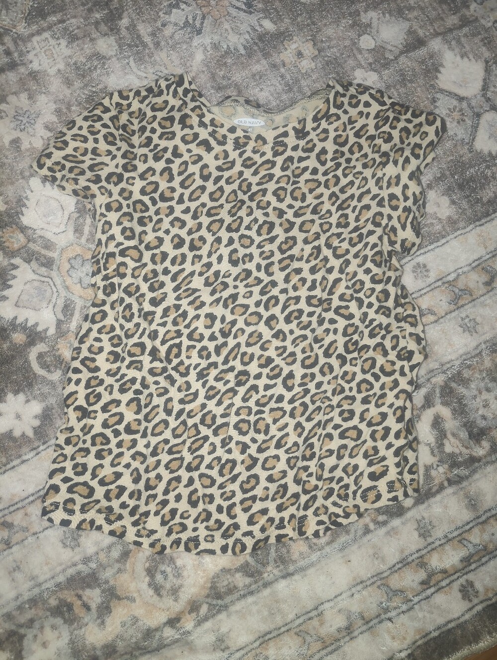 Old Navy Leopard Print Short Sleeve Tee in Tan and Black